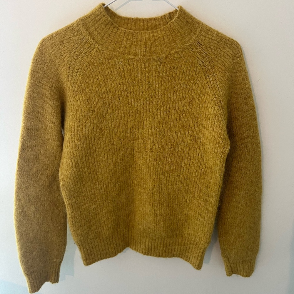 Alpaca wool sweater